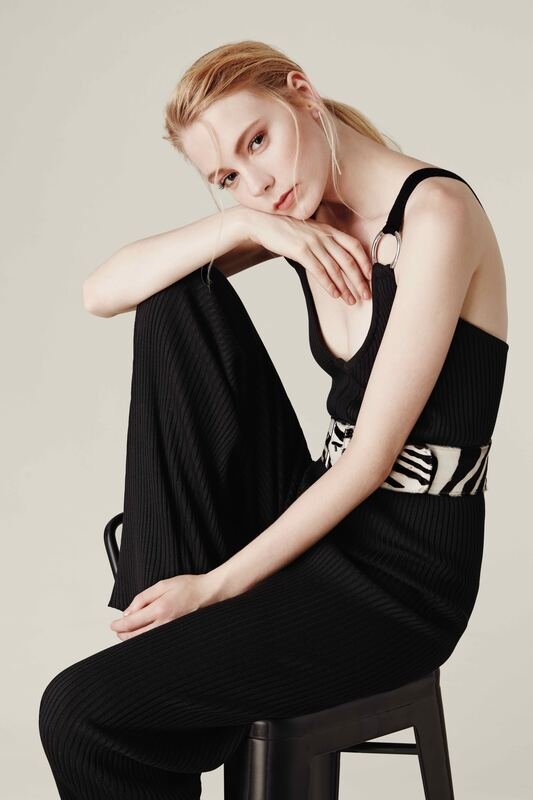Zebra bodice with black open-knit